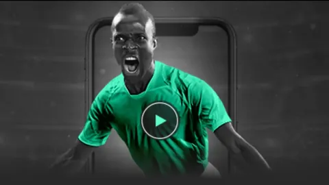 [冬日滑雪盛宴]全国高山滑雪冠军赛事激情开赛